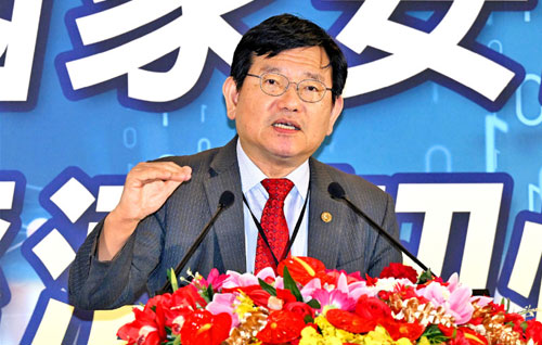 海地星空多重備援 固數位韌性